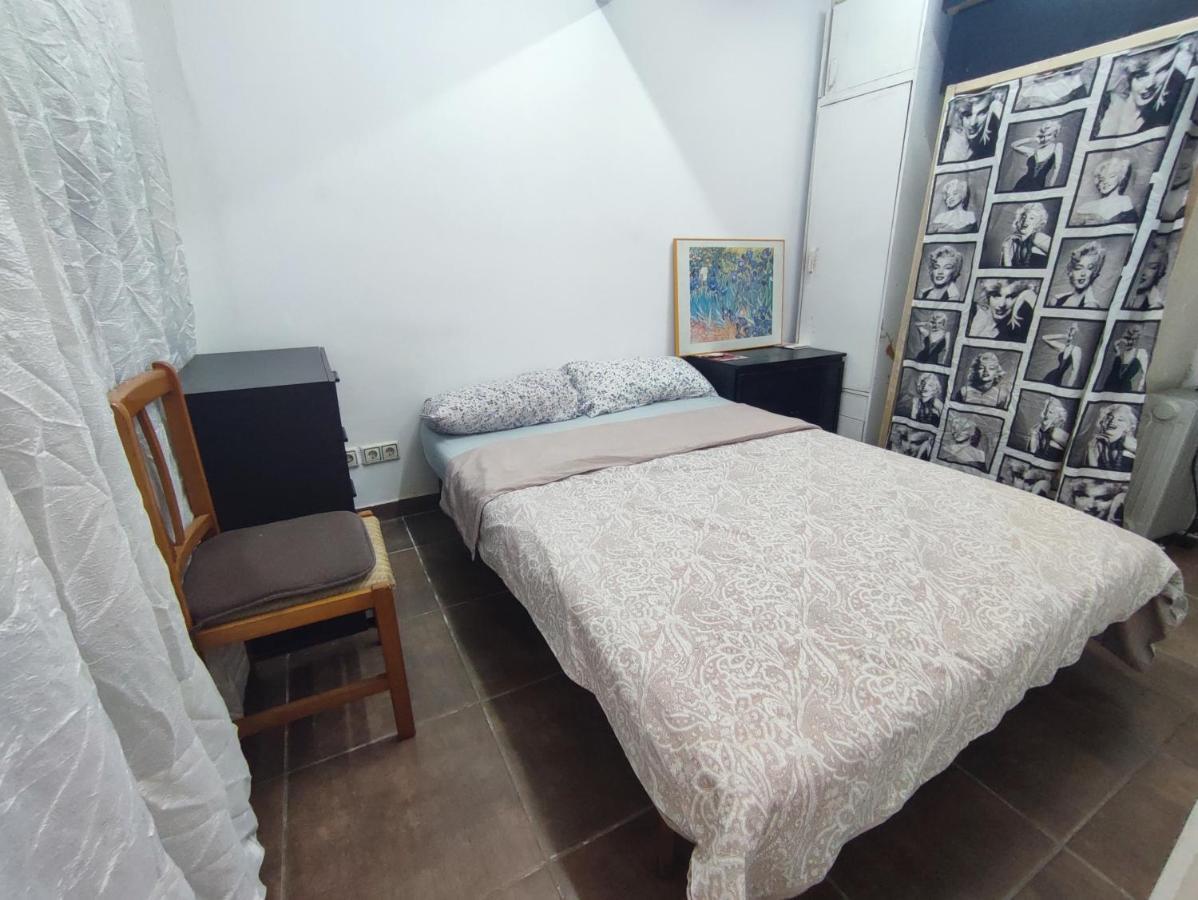 Nice Flat Within Walking Range To The Beach Appartement Barcelona Buitenkant foto