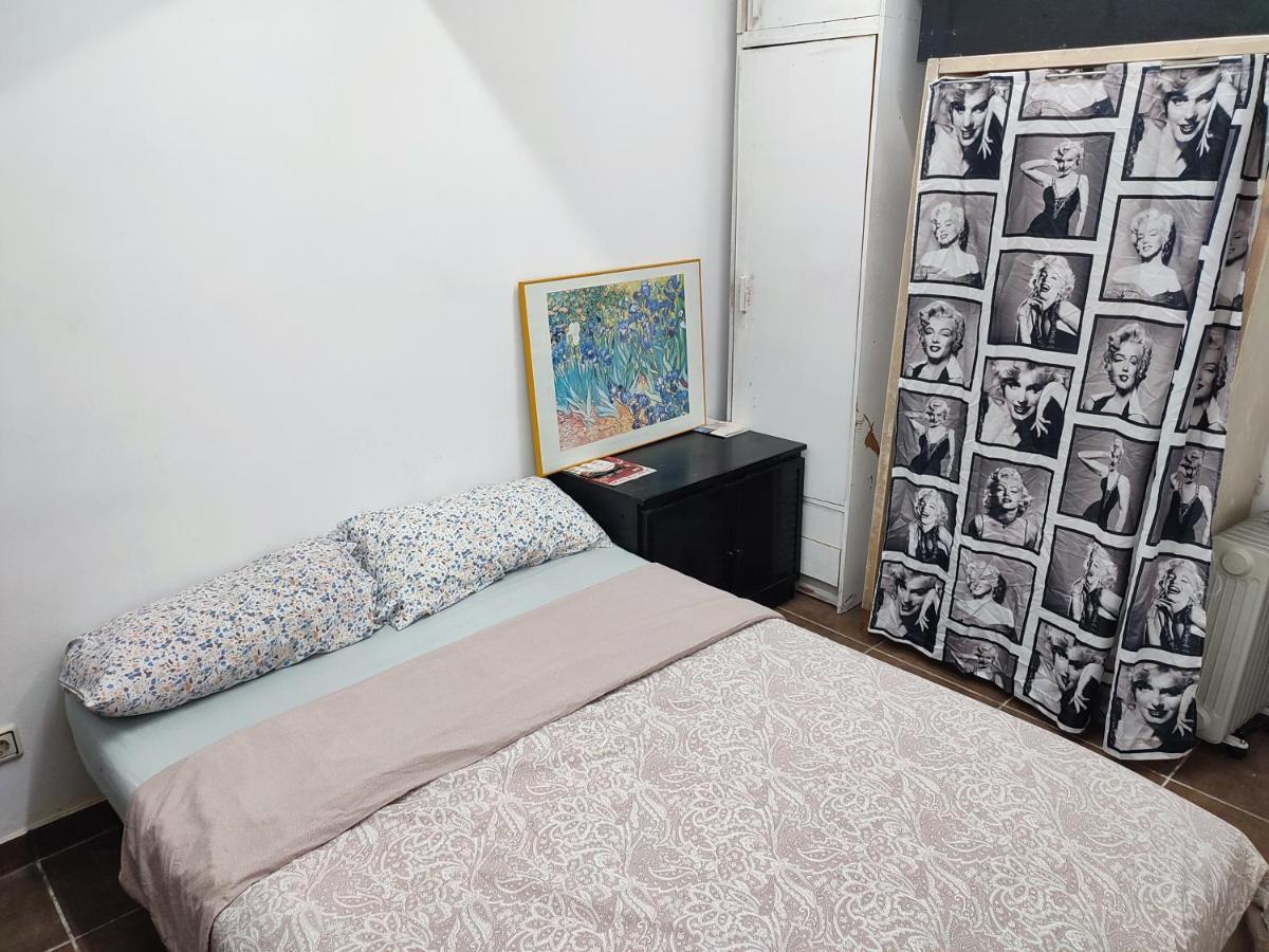 Nice Flat Within Walking Range To The Beach Appartement Barcelona Buitenkant foto